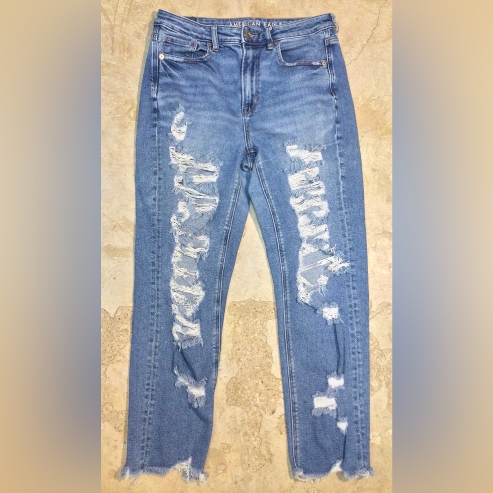 American Eagle High Rise Jeans Womens 8 Distressed Ripped Mom Jean Denim Stretch